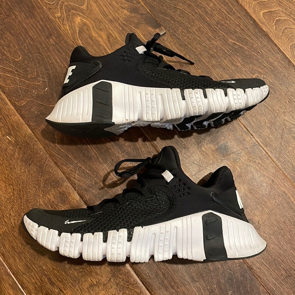 Nike metcons